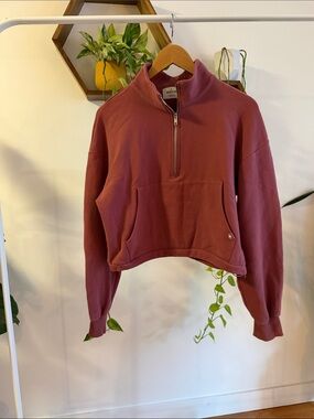 Cropped Half-Zip Pullover in dusty rose